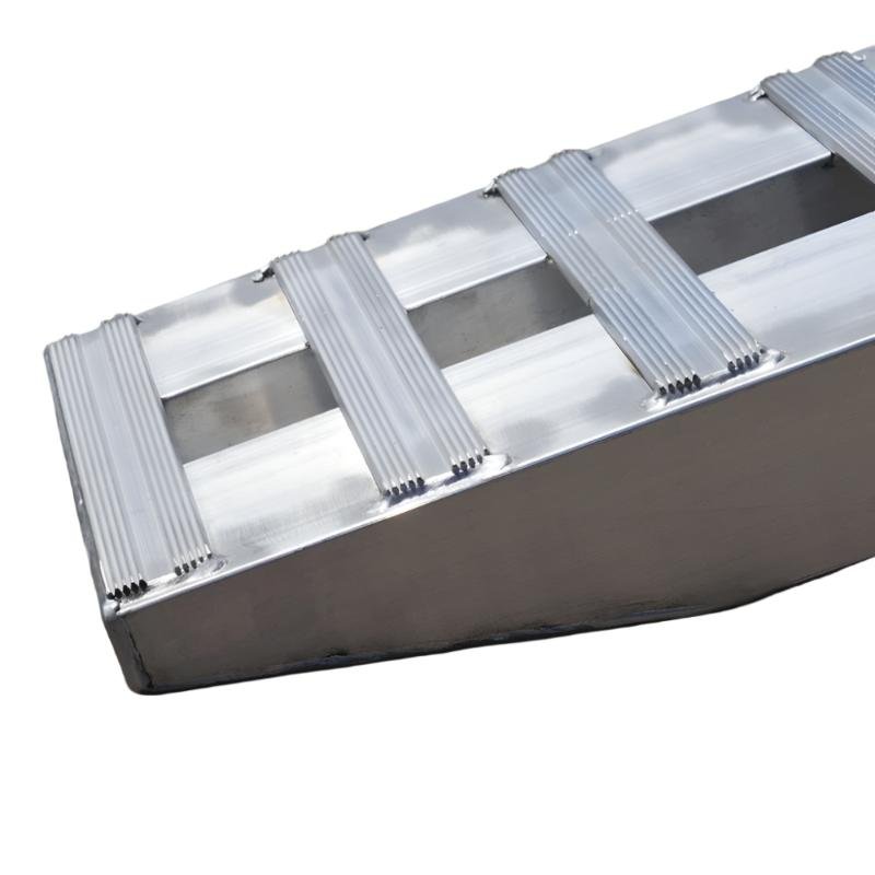 HD Ramps 10' L x 16" W Hook End Heavy Equipment Ramps - 10,000-lb per Axle Capacity - Image 3
