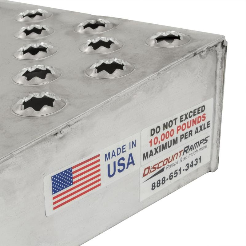 HD Ramps 36" x 16" Aluminum Shipping Container Wedge Ramps 10,000 lb. Capacity - Image 5