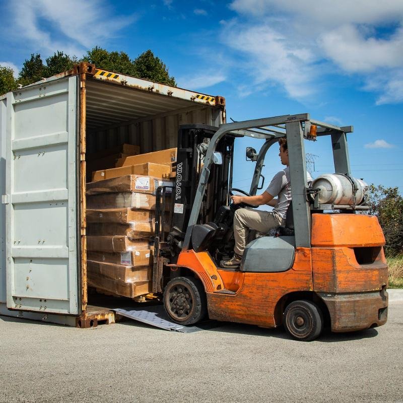 HD Ramps 48" x 36" Punch Plate Shipping Container Ramps 8,000 lb. Capacity - Image 2