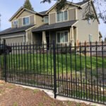 Aleko 4-Panel Steel Fence Kit - PRAGUE Style - 8x5 ft. Each - Image 3