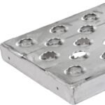 HD Ramps 5' x 12" EZ Traction Hook & Plate Hybrid Aluminum Car Trailer Ramps 3000 lbs Capacity - Image 4