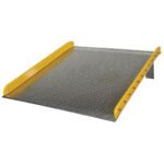 Vestil Aluminum Dock Board Steel Curb TAS-10-7272