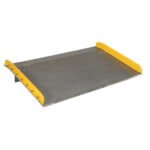 Vestil Aluminum Dock Board Steel Curb TAS-15-7236
